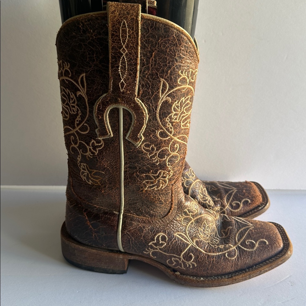 Macio Bean Sz 6 Embroidered Square Toe Boho Western Cowgirl Boots - Picture 4 of 15